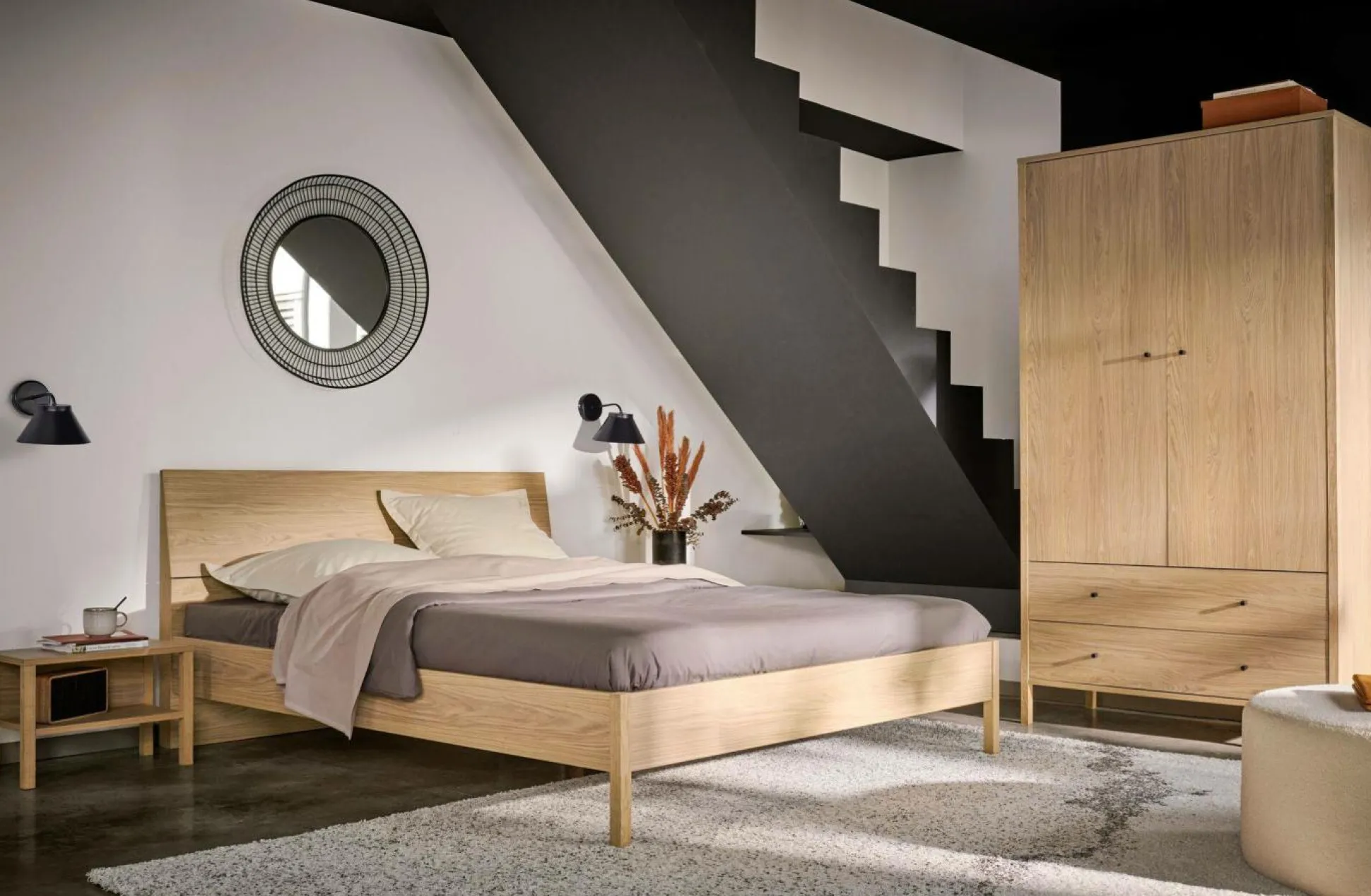 Armoire décor bois 2 portes 2 tiroirs Simon