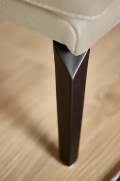 Canapé cuir Basile - Sable - 3 places