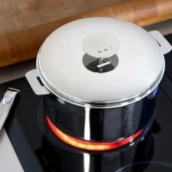 CRISTEL Casserole Casteline amovible - 16 cm