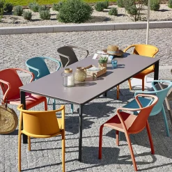 EZPELETA Lot de 2 Fauteuils Empilables Fado - Rouge brique