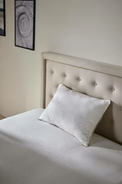 Oreiller déhoussable en satin Léonore - Ferme - 50 x 70 cm